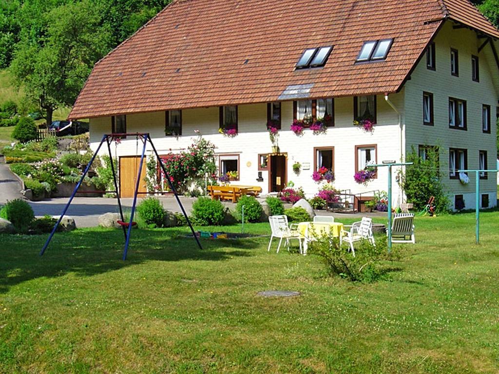 Country Style Flat With Garden Apartment Triberg im Schwarzwald Exterior foto